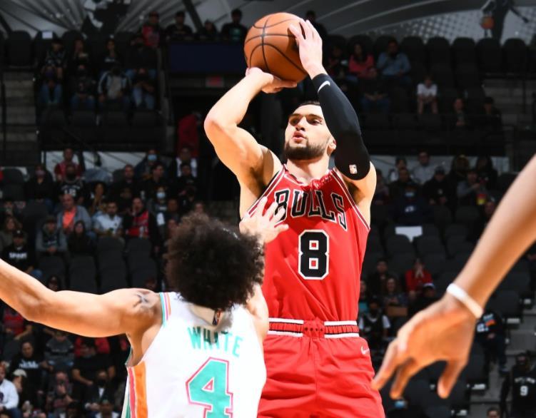 蒂姆连续二十场比赛得分超过出色发挥，MAD不断突破！